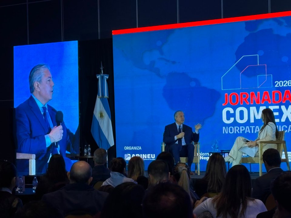 Neuquén recibe solo el 13% de la renta por barril de petróleo exportado