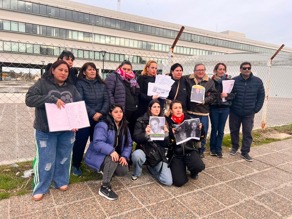 Familiares de víctimas reclaman justicia en Comodoro Rivadavia