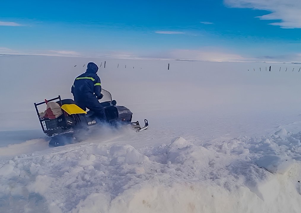 Rescatan a mujer aislada por la nieve en Gobernador Gregores, Santa Cruz
