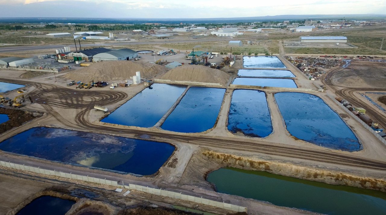 Tres directivos de COMARSA irán a juicio por contaminación en Neuquén
