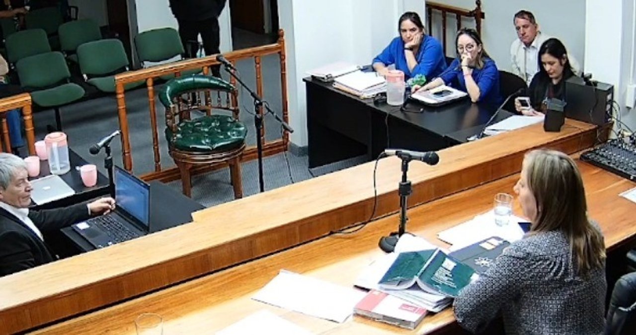 Culmina juicio por presunto abuso en escuela de Trelew, espera veredicto