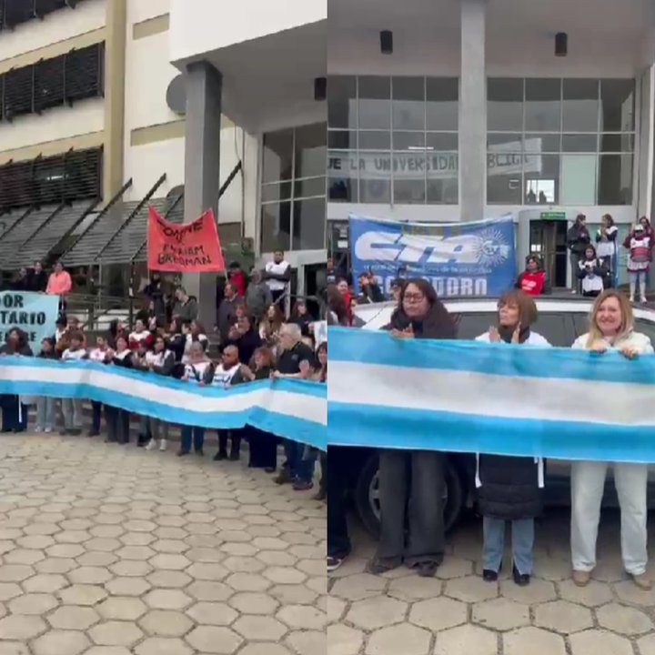 Abrazo simbólico en defensa de la Universidad en Comodoro Rivadavia