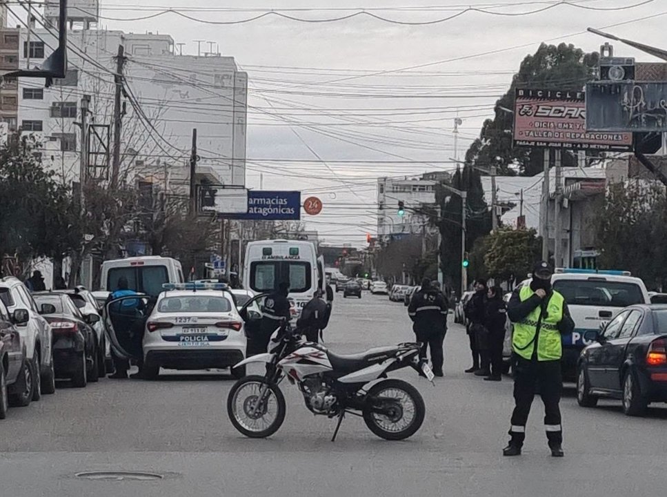 Fallece un delincuente tras intentar robar en una joyería de Trelew