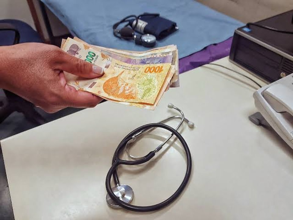 El gobierno nacional excluye a 18 prepagas, tres son de Ushuaia