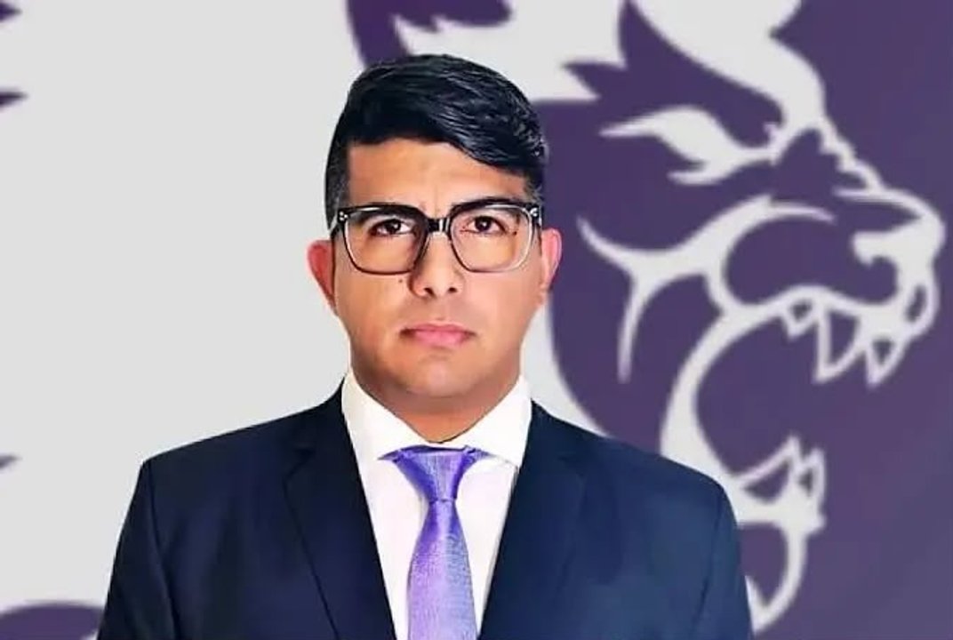 Jairo Guzmán se postula como candidato a gobernador de Santa Cruz