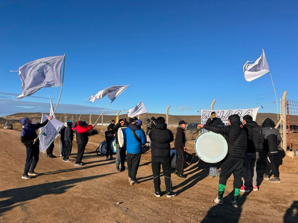 Conflicto laboral en Quilmes Comodoro: despidos sin causa y medidas de fuerza