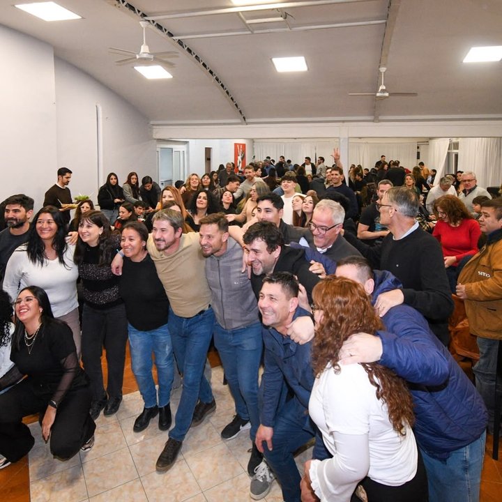 Merino convocó a funcionarios y aliados para definir su futuro político