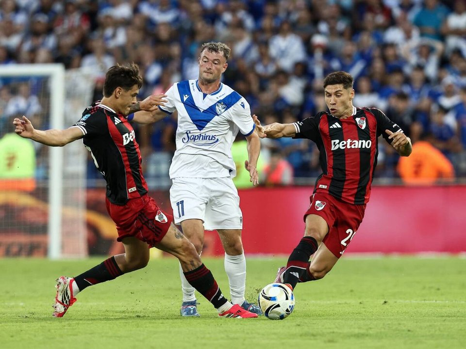River Plate recibe a Vélez Sarsfield buscando un nuevo triunfo en casa