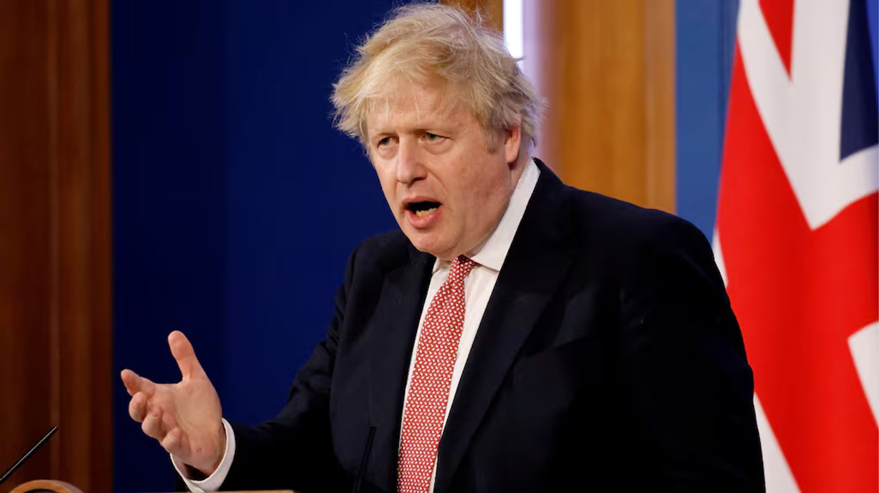 Boris Johnson exige mayor presencia militar británica en Malvinas