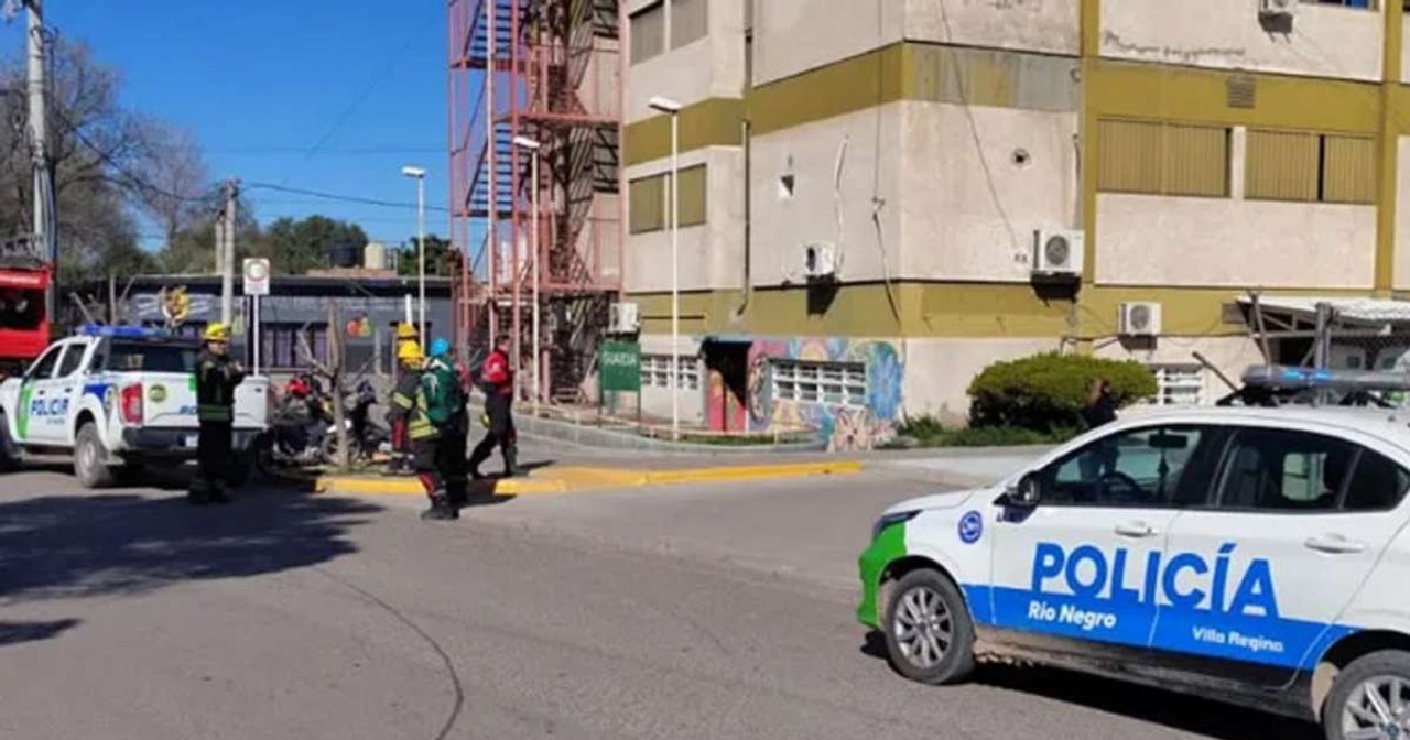 Detienen a mujer que amenazó a médicos en el Hospital de Villa Regina