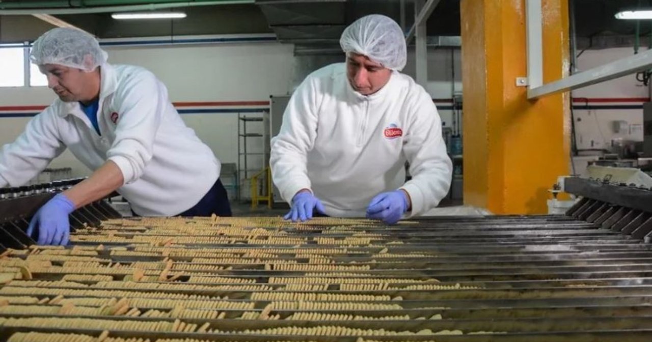 Cierre de empresas y caída del empleo en el primer semestre de 2026