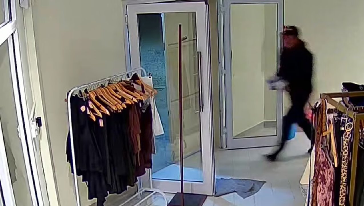 Inseguridad en Centenario: robos en comercio recién inaugurado
