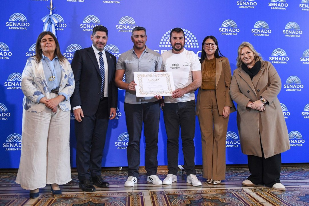 Reconocimiento al emprendimiento Rumbo Norte del Norte Neuquino en el Senado