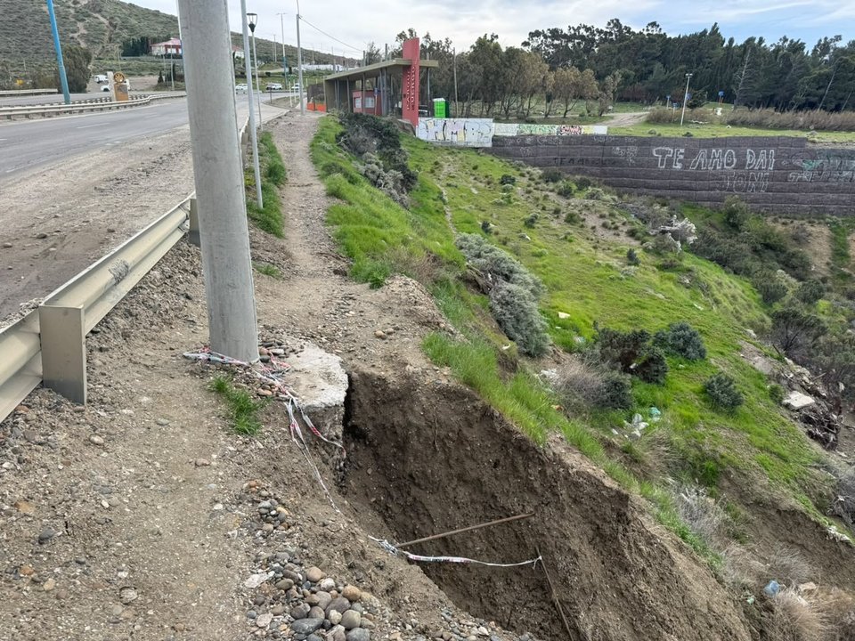 Preocupación por socavones y erosión en el Chalet Huergo de Comodoro Rivadavia