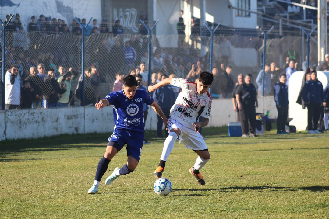 Huracán se enfrenta a Newbery en un clásico decisivo para la clasificación