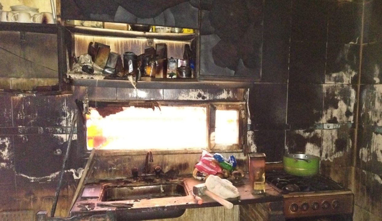 Mujer pierde su casa en incendio en Comodoro Rivadavia y solicita ayuda
