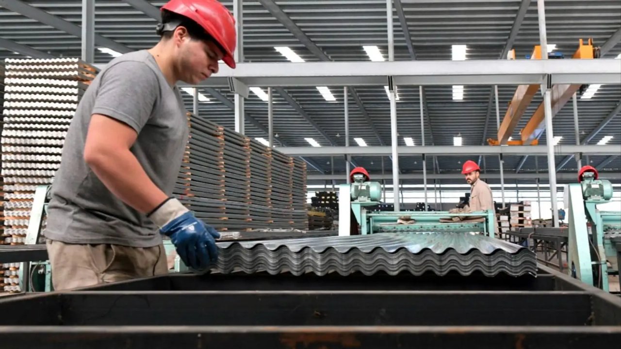 Aumento de cheques rechazados revela crisis en pymes: 125.645 en agosto