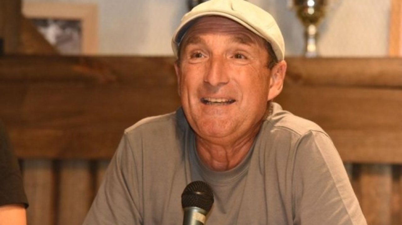Sergio "Cachito" Vigil llega a Comodoro Rivadavia con actividades de hockey y liderazgo