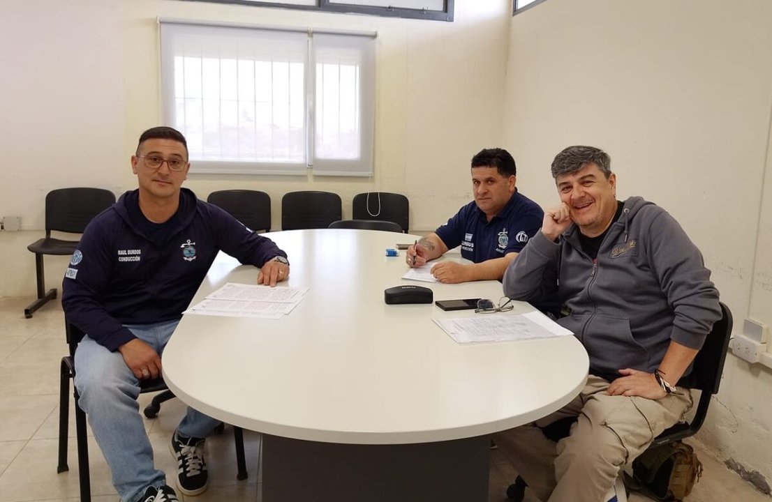 Actualización salarial para capitanes y obreros del SOMU en Chubut
