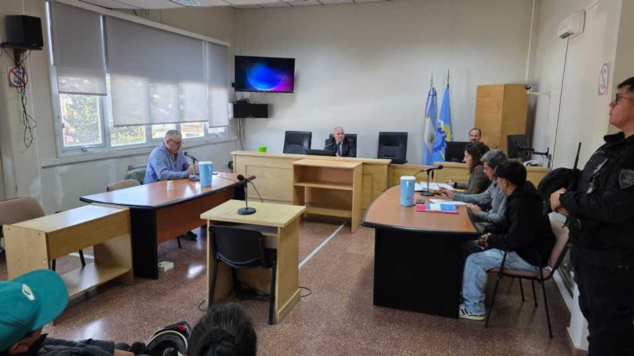 Detenido por apuñalamiento en Esquel pasará a arresto domiciliario