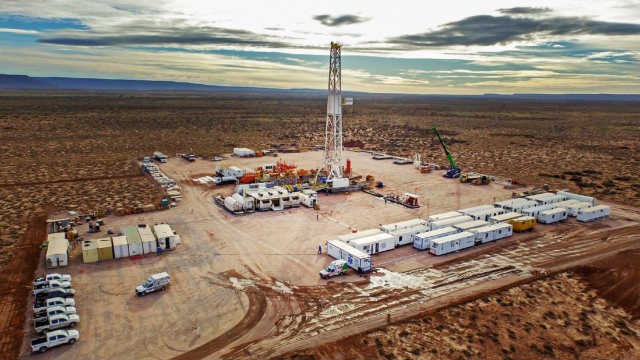 Río Negro avanza en la explotación de Vaca Muerta con nueva concesión