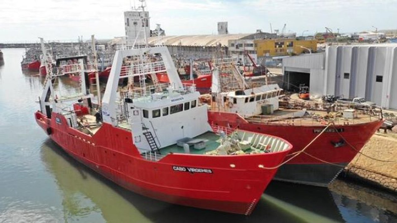 Falleció un marinero de 53 años tras quedar atrapado en un buque