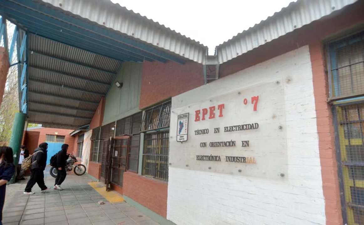 Denuncias por agresiones en la EPET 7 de Neuquén generan preocupación