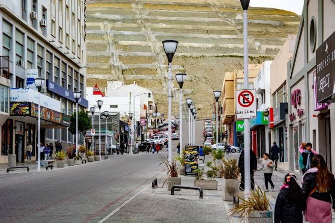 Comodoro Rivadavia ofrecerá estacionamiento medido gratuito por el Día de la Madre