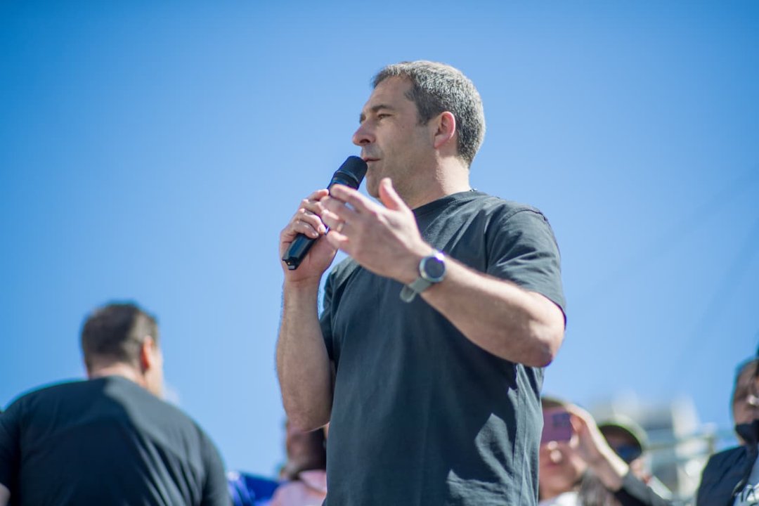 Luque llama a la unidad del peronismo para afrontar la crisis en Chubut