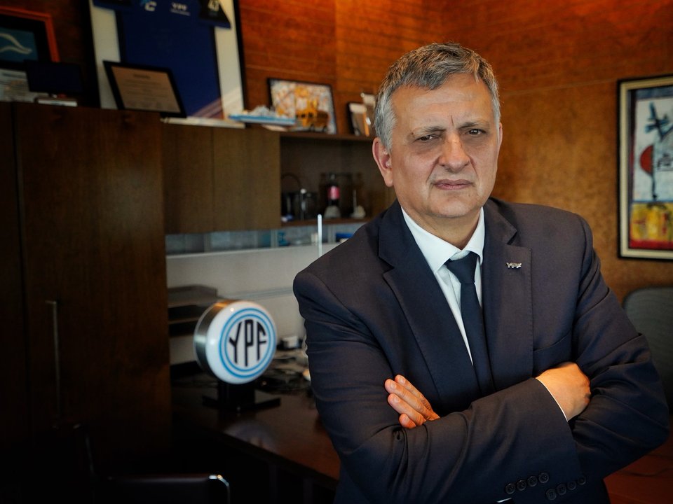 YPF iniciará el llenado del oleoducto VMOS en enero para exportar crudo en 2027