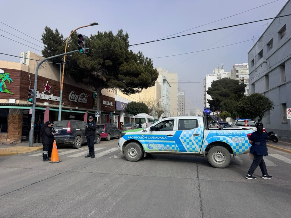 Operativo de emergencia en Comodoro por intento de suicidio en hotel