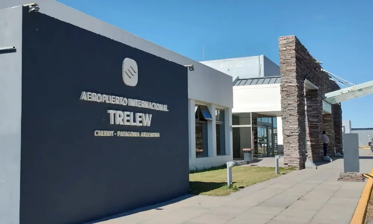 Evacuación del aeropuerto de Trelew por amenaza de bomba