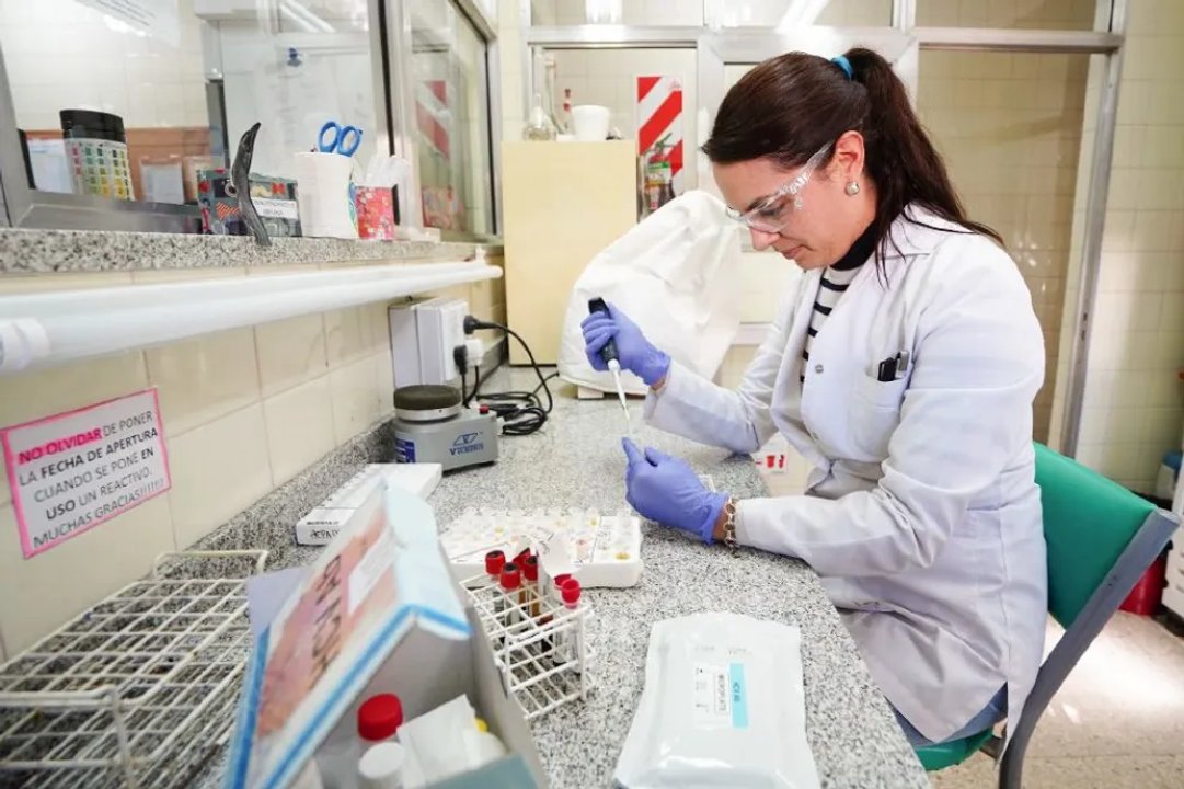 Renovación de equipamiento en hospitales de Neuquén con nuevas autoclaves