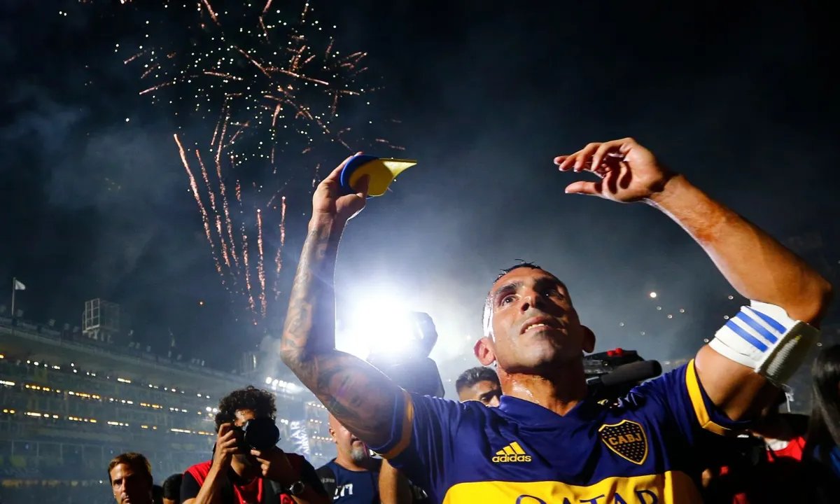 Tevez anuncia la presencia de Messi y Riquelme en su despedida en La Bombonera